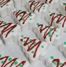 Load image into Gallery viewer, Holiday Bath Bombs