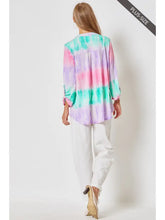 Load image into Gallery viewer, 3/4 Sleeve Lizzy Wrinkle Free Top