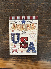 Load image into Gallery viewer, Patriotic Ornaments Assorted
