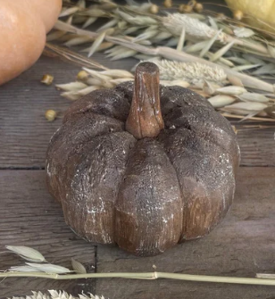 Wide Wood 3D Carved Pumpkin