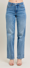 Load image into Gallery viewer, Judy Blue MR Tummy Control Vintage Wash Straight
