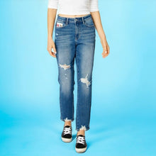 Load image into Gallery viewer, Judy Blue Queen of Hearts Coin Pocket High Waisted Distressed Slim Boyfriend Jeans
