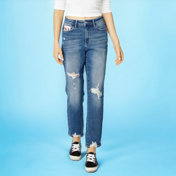 Judy Blue Queen of Hearts Coin Pocket High Waisted Distressed Slim Boyfriend Jeans