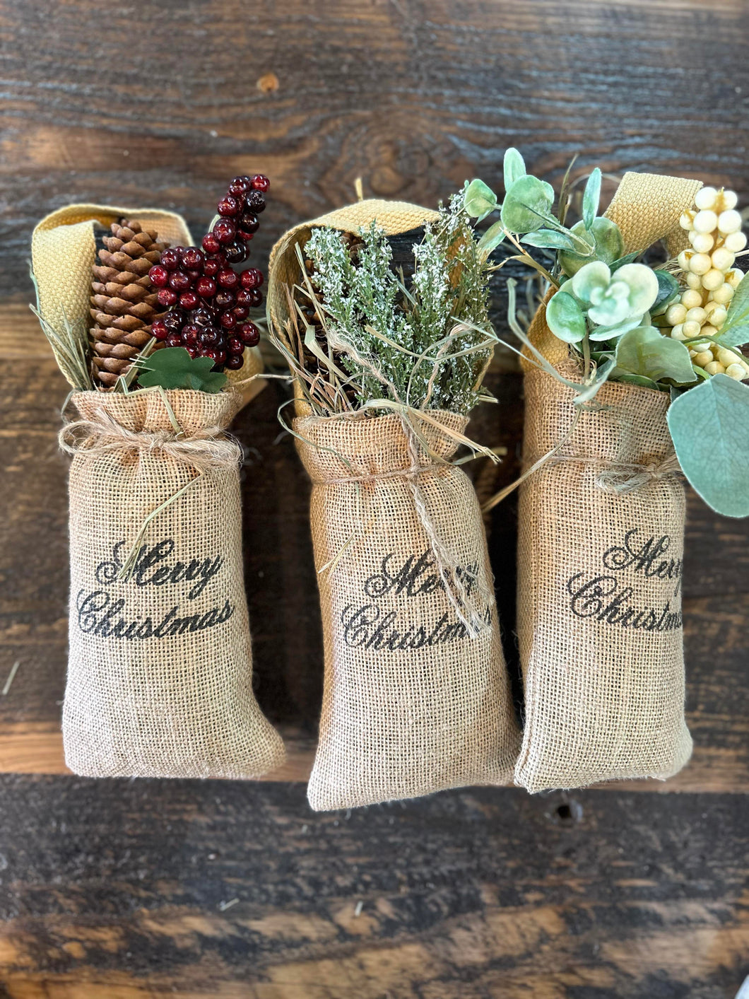 Mini Burlap Merry Christmas Hanging Bags