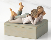 Load image into Gallery viewer, Forever Friends Keepsake Box | Willow Tree
