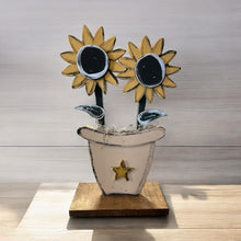 Load image into Gallery viewer, Small Potted Flower
