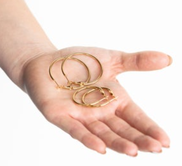 Medium Remi Hoop Earrings- 18k Gold Plated