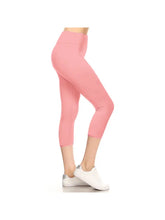 Load image into Gallery viewer, 3&quot; Yoga Band Buttery ONE SIZE Soft Capri Leggings
