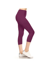 Load image into Gallery viewer, 3&quot; Yoga Band Buttery PLUS SIZE Soft Capri Leggings
